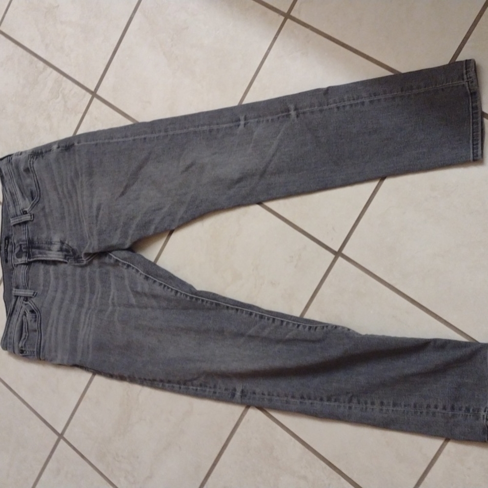 Lucky brand 110 slim grey jean